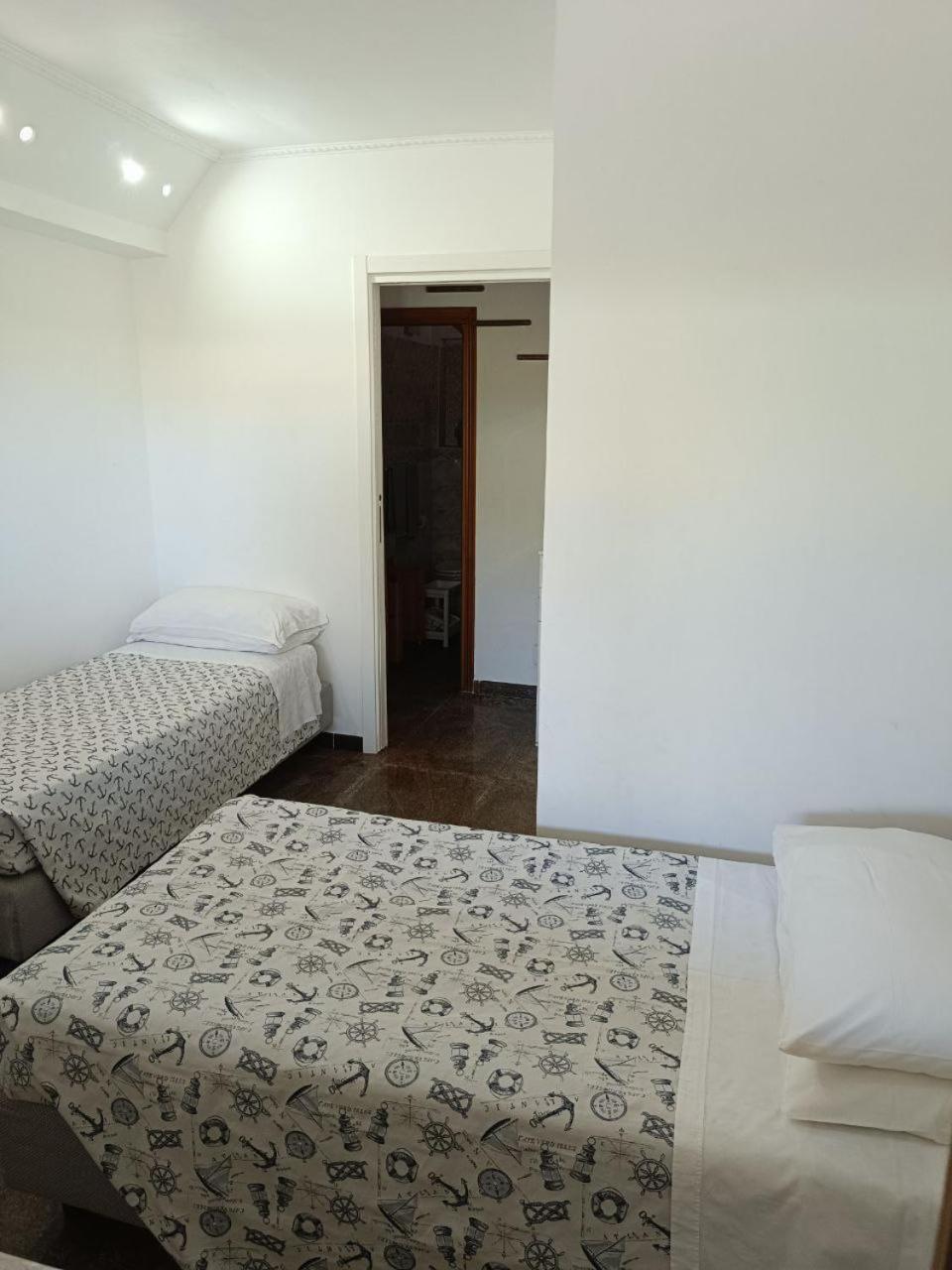 Villa Regina Sul Mare Terracina Exterior foto