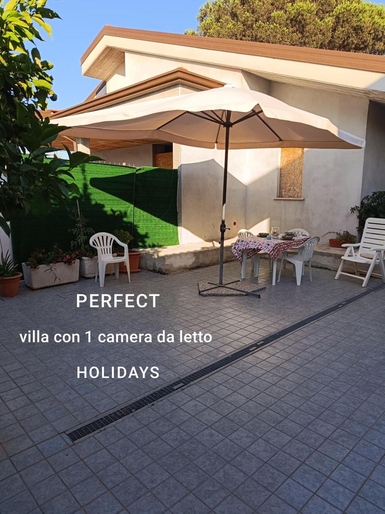 Villa Regina Sul Mare Terracina Exterior foto